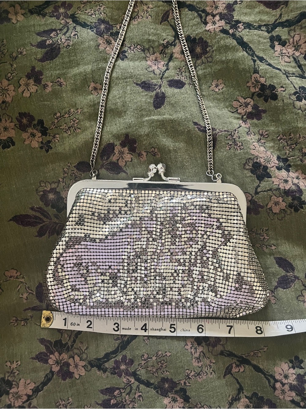 Sparkling Metallic Clutch - Picture 7 of 9